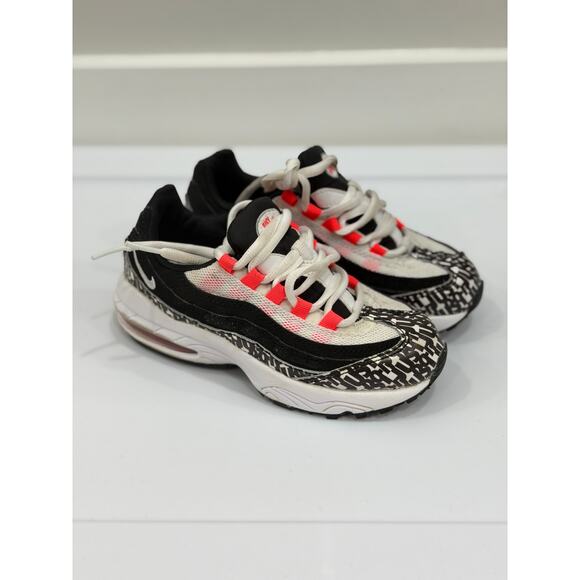 Nike Air Max 95 Sneaker Boys Size 12c (AT6160-001) - Picture 10 of 11